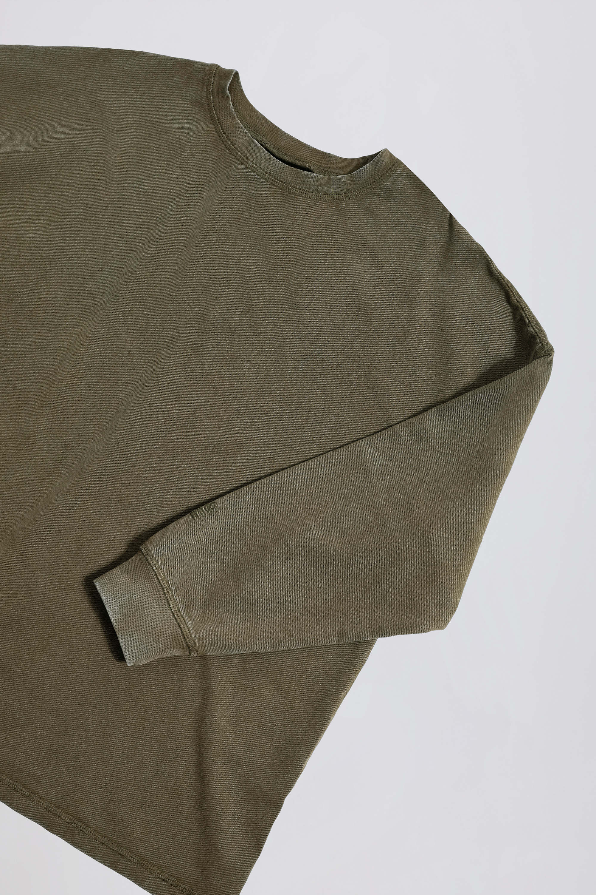 Acid Wash Long-Sleeve Oversized T-Shirt in Light Green