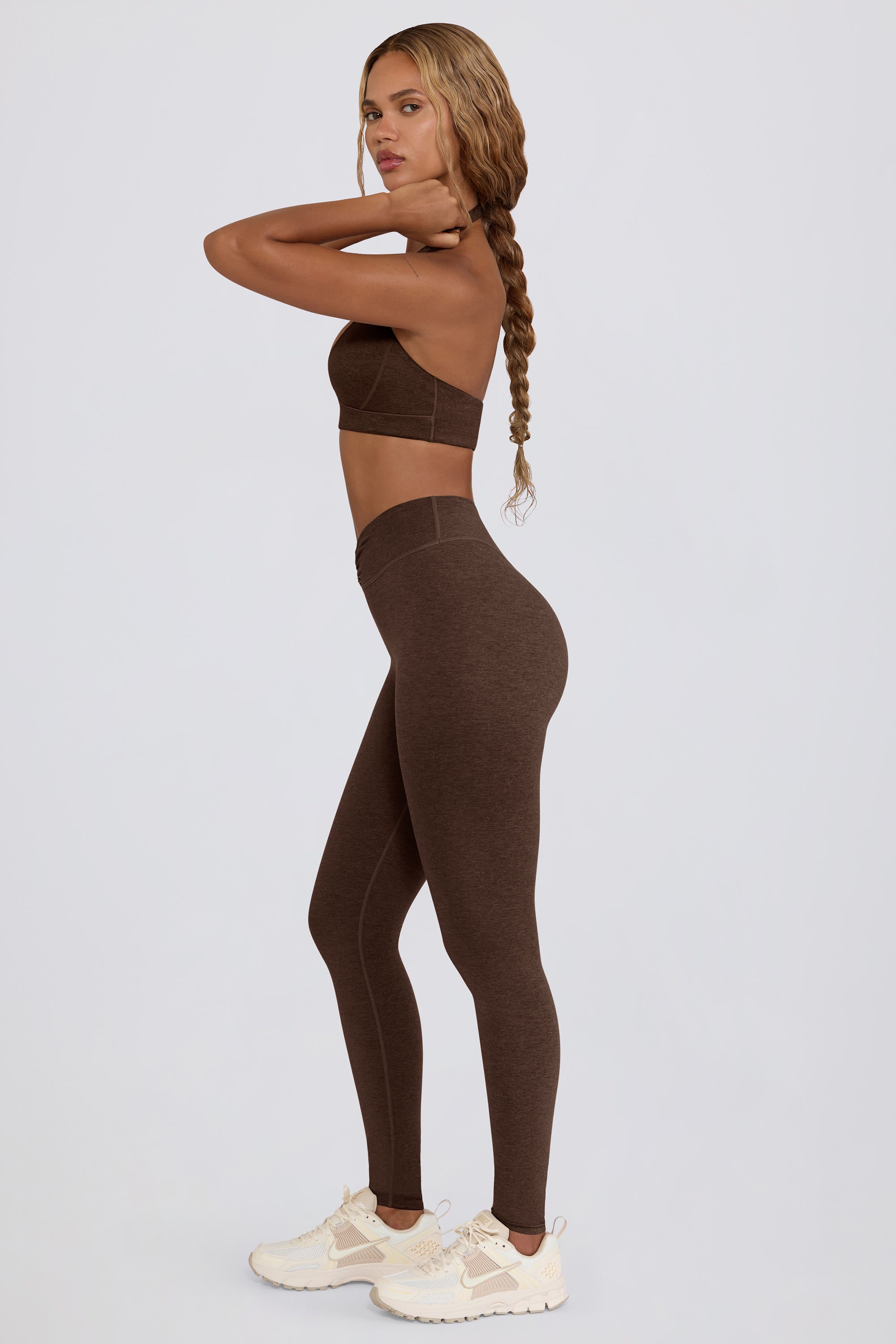 Brushed Jersey Ruched Mid-Rise Leggings in Pecan Marl